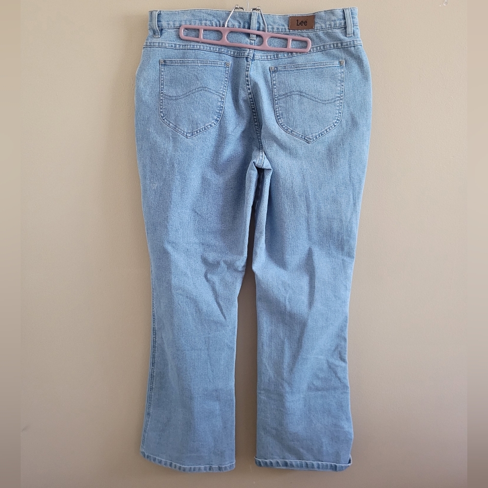 4/$15 SALE Lee | Stonewash Bootcut Jeans Pants EUC 16  SO CUTE! - Picture 3 of 8